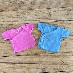 ❤️3/$20❤️ 0-3m cross snap shirts